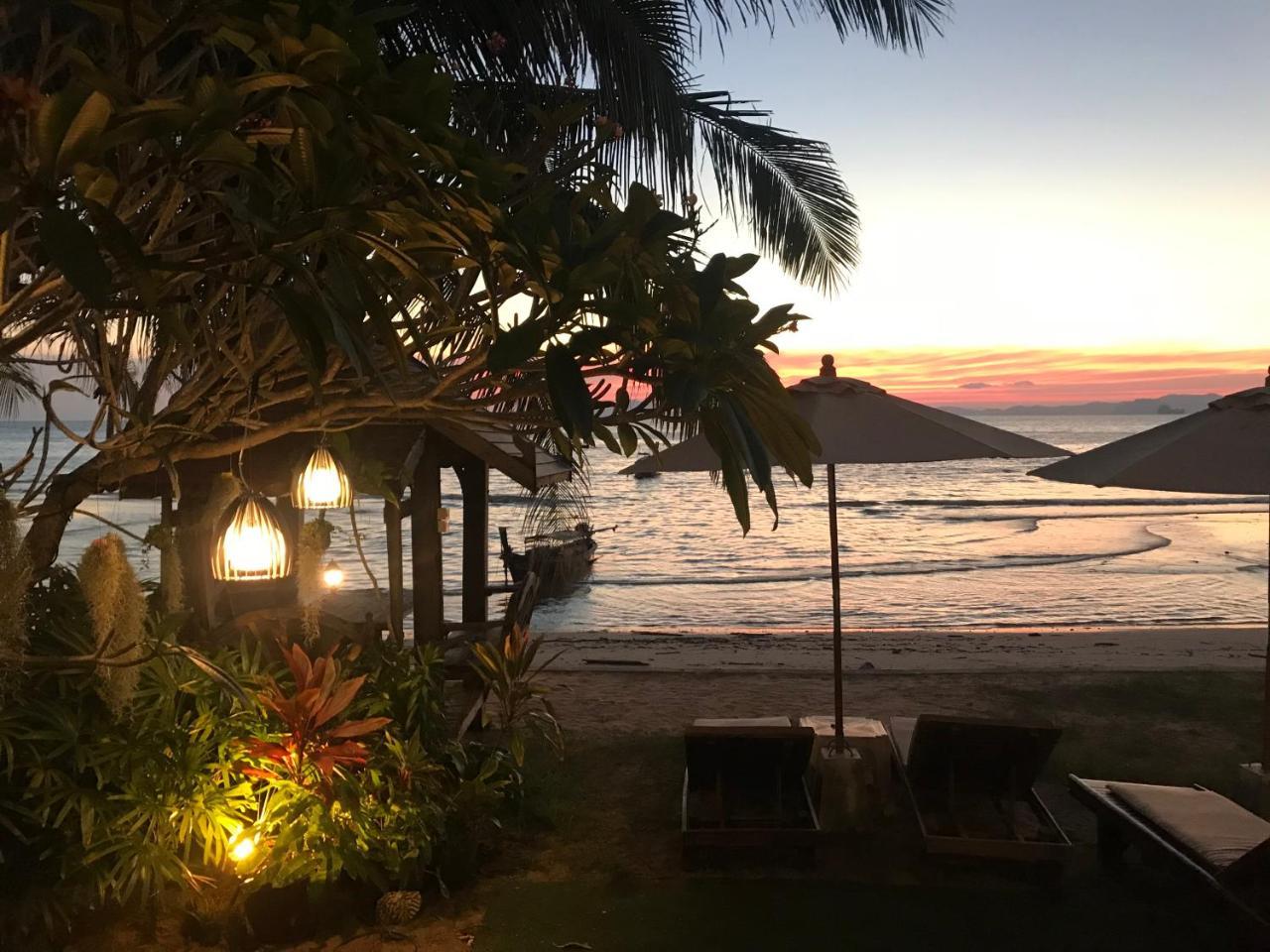 Koh Kwang Seaview Hotel Клонг Муанг Бийч Екстериор снимка